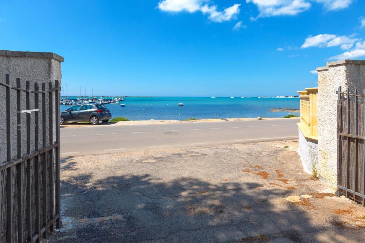 Residence Garden Sea ポルト・チェザーレオ エクステリア 写真