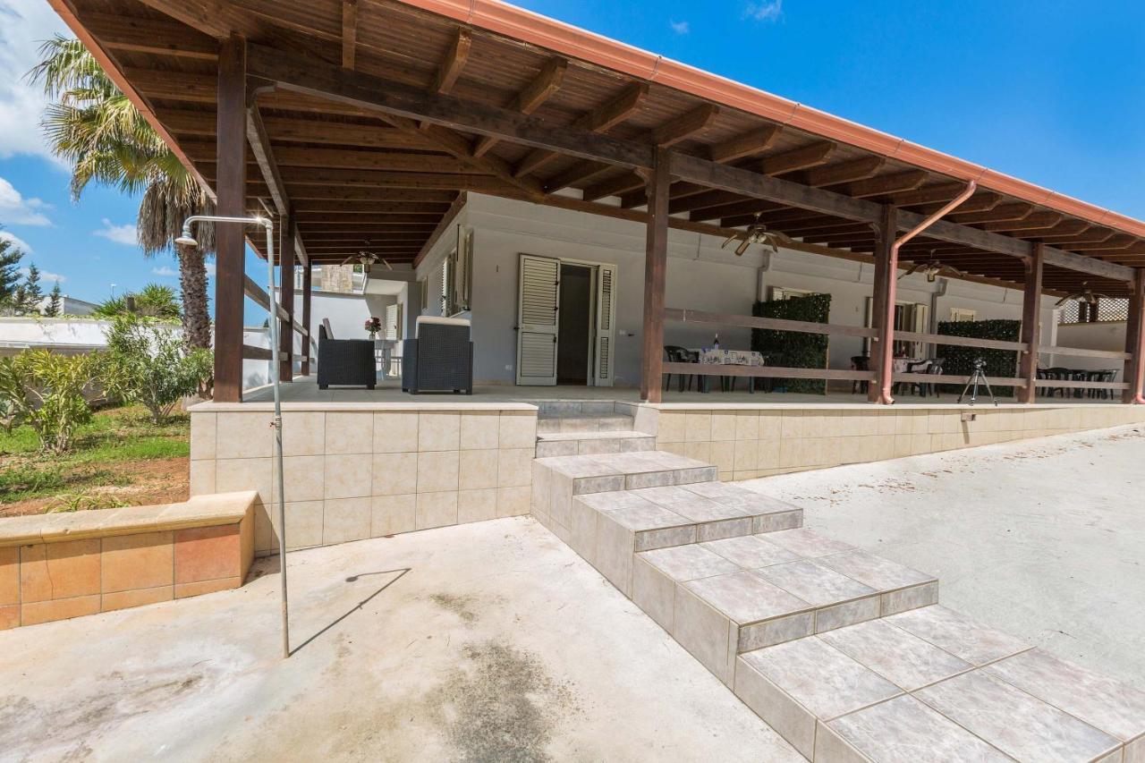 Residence Garden Sea ポルト・チェザーレオ エクステリア 写真