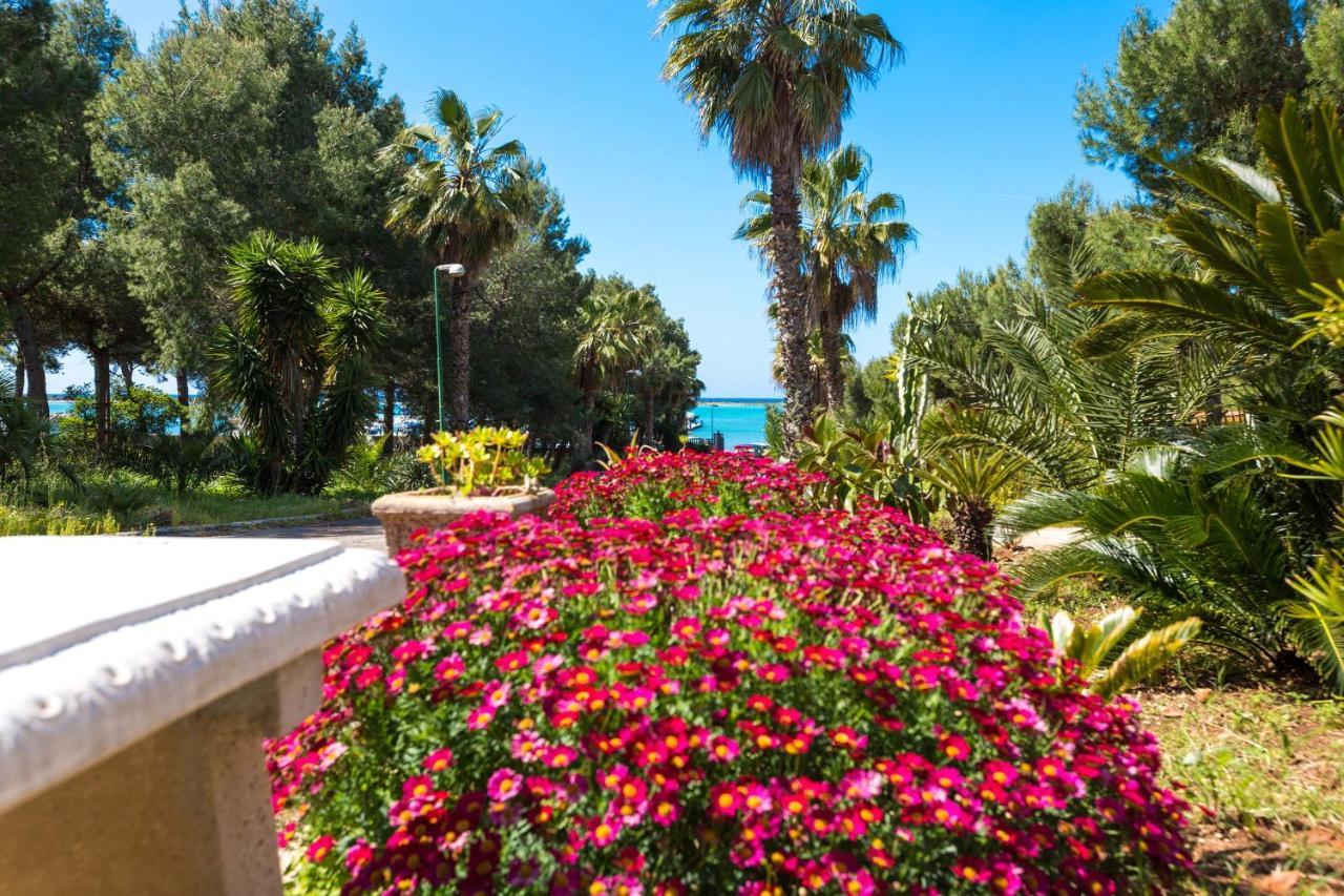 Residence Garden Sea ポルト・チェザーレオ エクステリア 写真